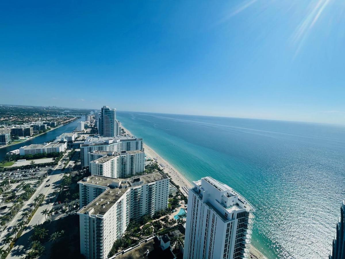 הוליווד Stay At The Top With Amazing Views By Rent4Us מראה חיצוני תמונה
