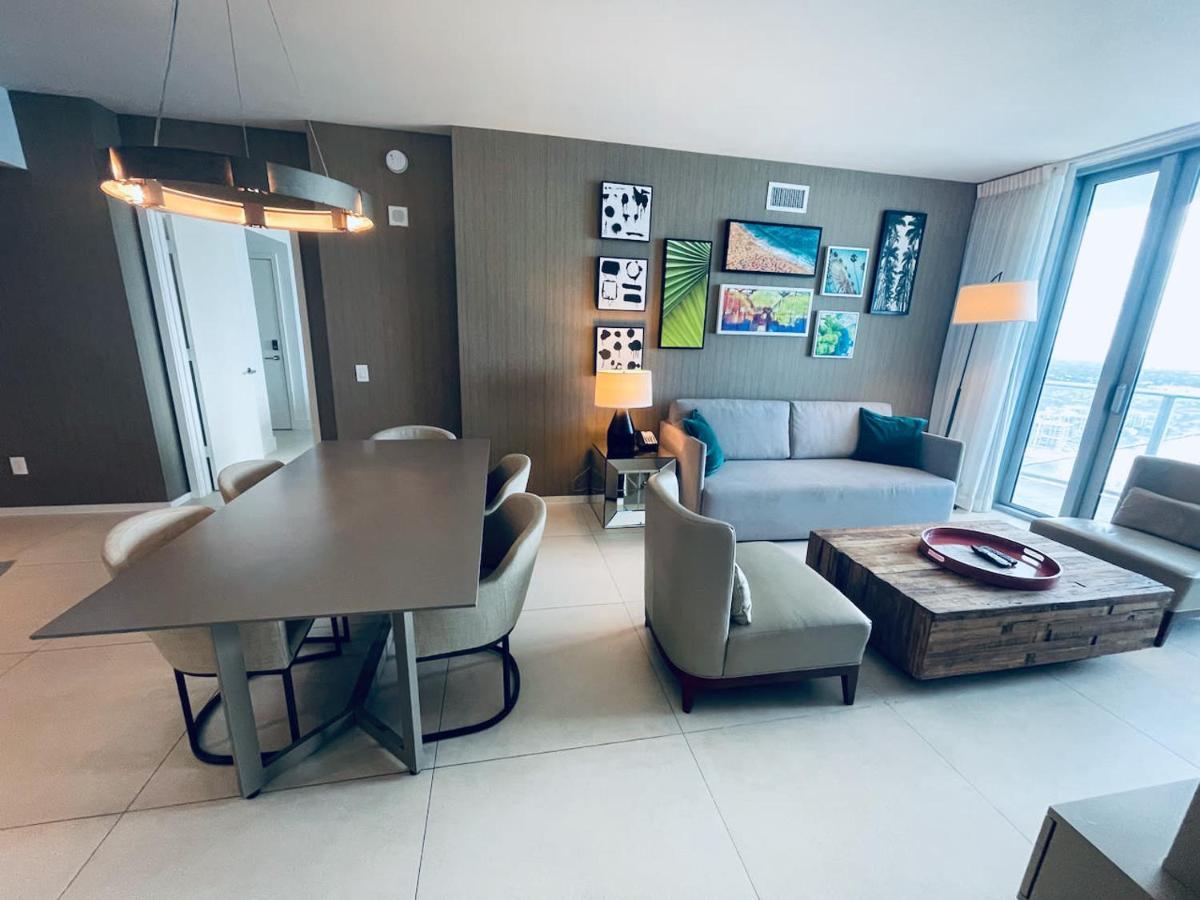 הוליווד Stay At The Top With Amazing Views By Rent4Us מראה חיצוני תמונה
