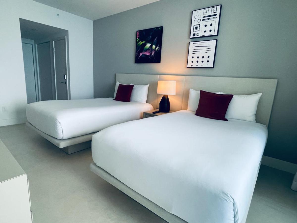 הוליווד Stay At The Top With Amazing Views By Rent4Us מראה חיצוני תמונה