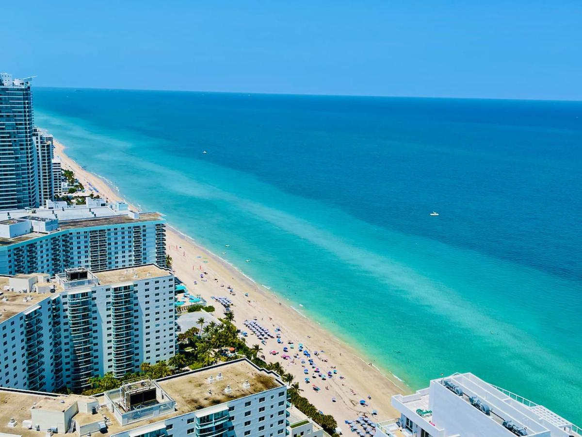 הוליווד Stay At The Top With Amazing Views By Rent4Us מראה חיצוני תמונה