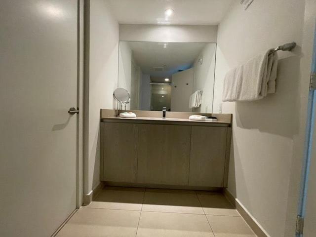 הוליווד Stay At The Top With Amazing Views By Rent4Us מראה חיצוני תמונה